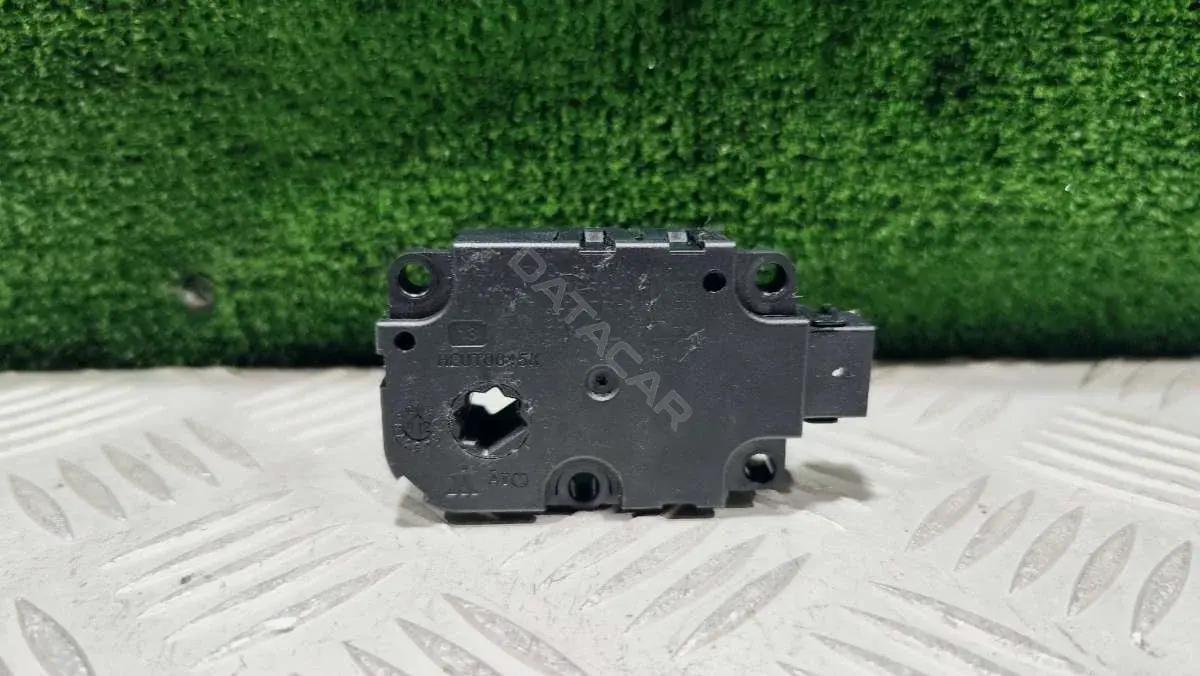 Мотор заслонки печки CZ1139300856, ZBAT004D08
