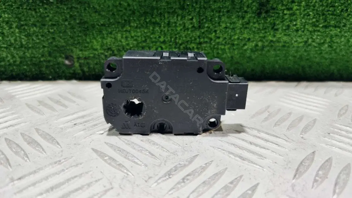 Мотор заслонки печки CZ1139300856, ZBAT004D08