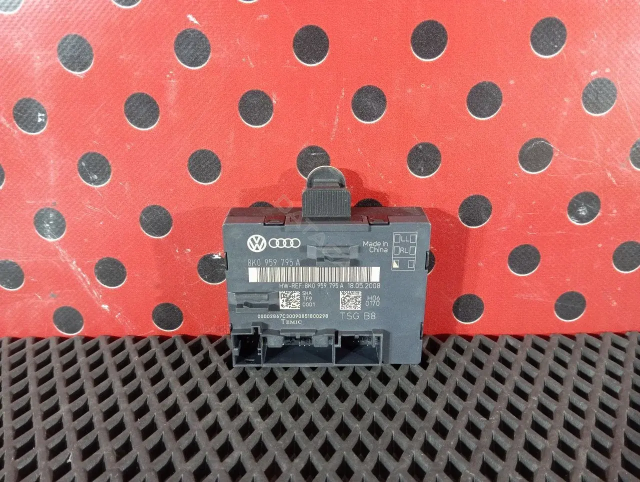 Блок управления двери 8K0 959 795 A