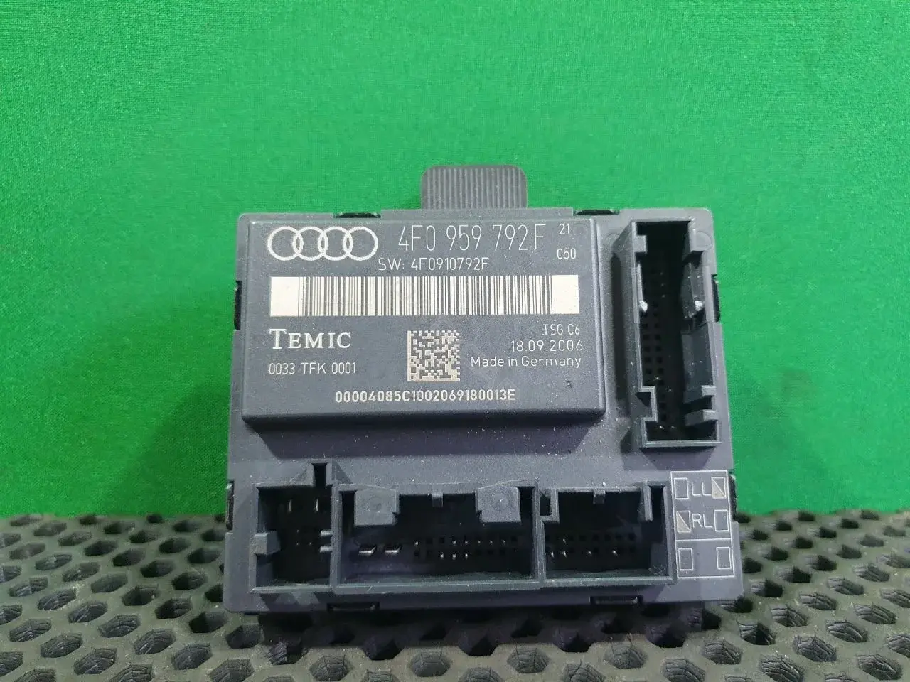 Блок управления двери 4F0 910 792 F, 4F0 959 792 F