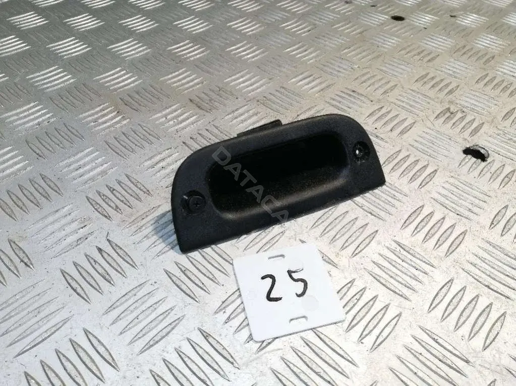 Ручка двери 7M0827593D