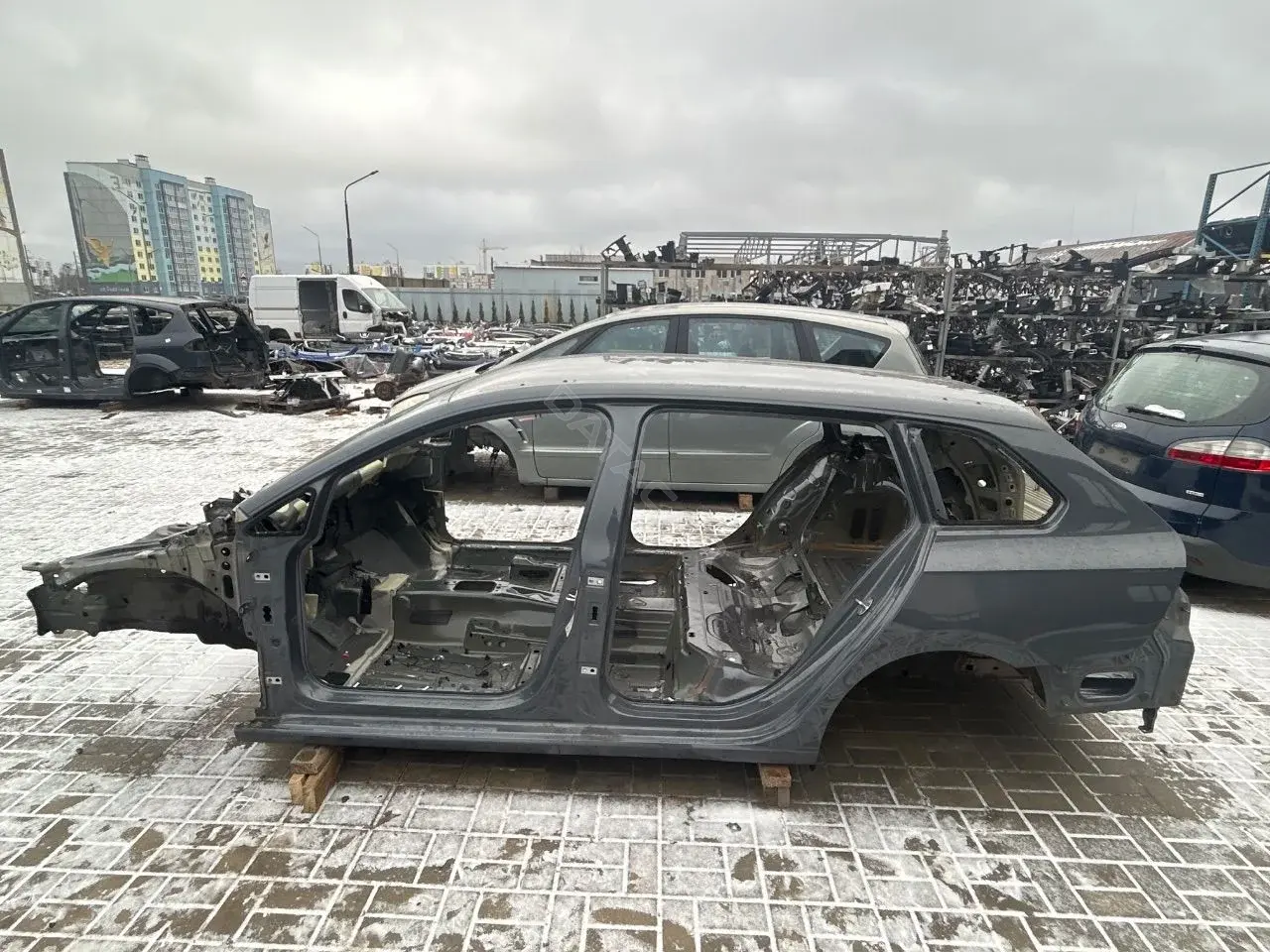 Четверть передняя левая 107349546