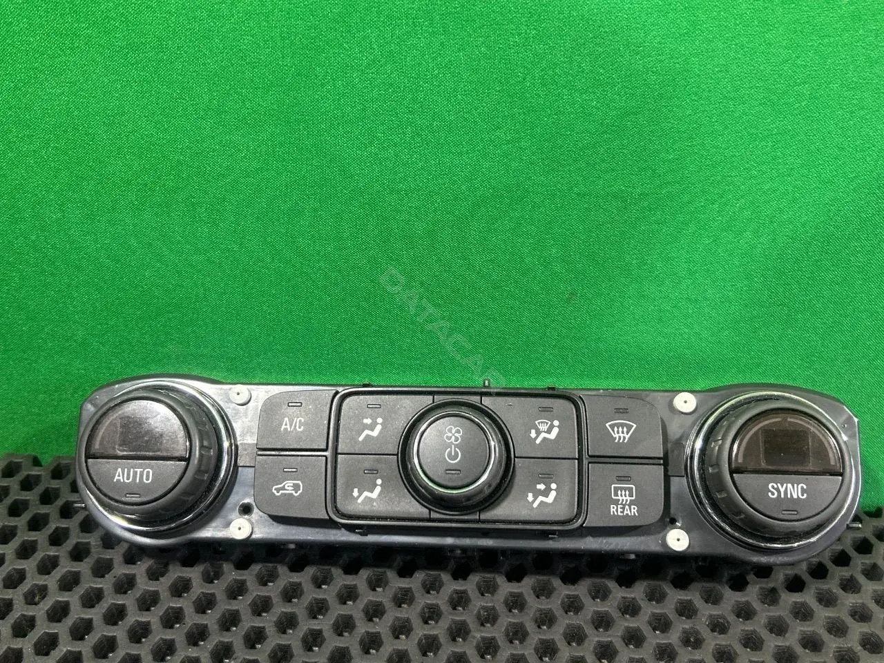 Блок управления климат-контролем 815372982, 84246526