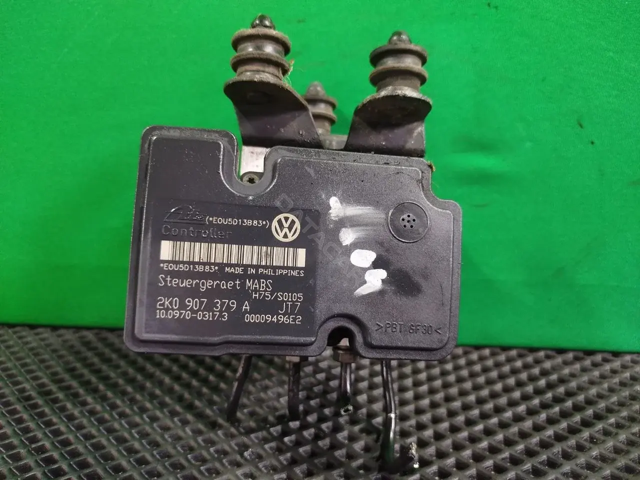 Блок управления АБС 00009496E2, 2K0 907 379A