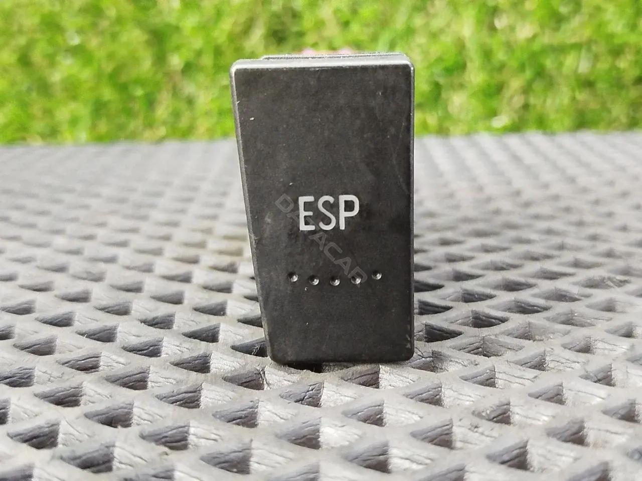 Кнопка антипробуксовочной системы (ABS/ESP) 7M3927134, YM2119G254AAW