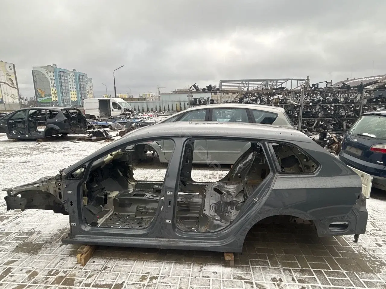 Четверть задняя левая 107349608