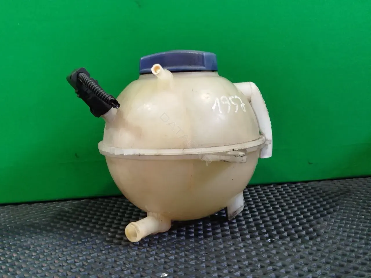 Расширительный бачок ZSB1J0121403