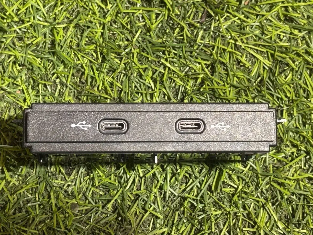 Разъем AUX / USB 5NA035736