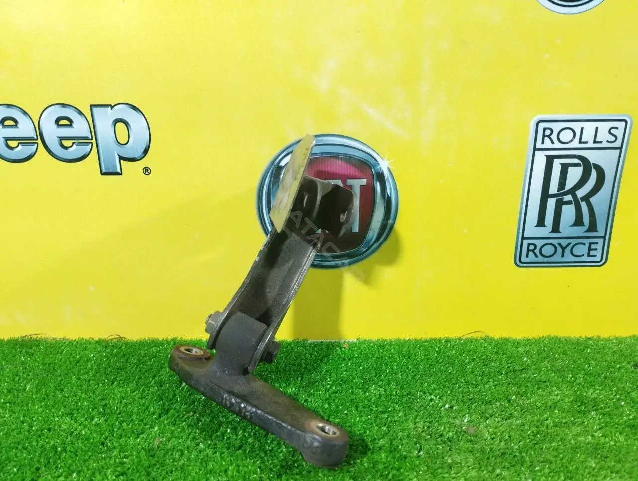 Кронштейн крепления турбины 06F 145 536 C