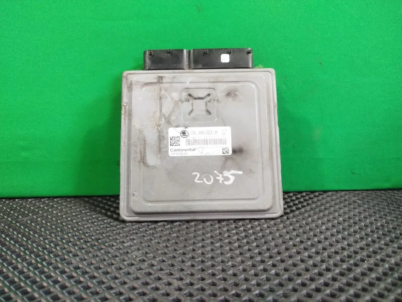 Блок управления двигателем 03L906023LK, 5WP42686AA