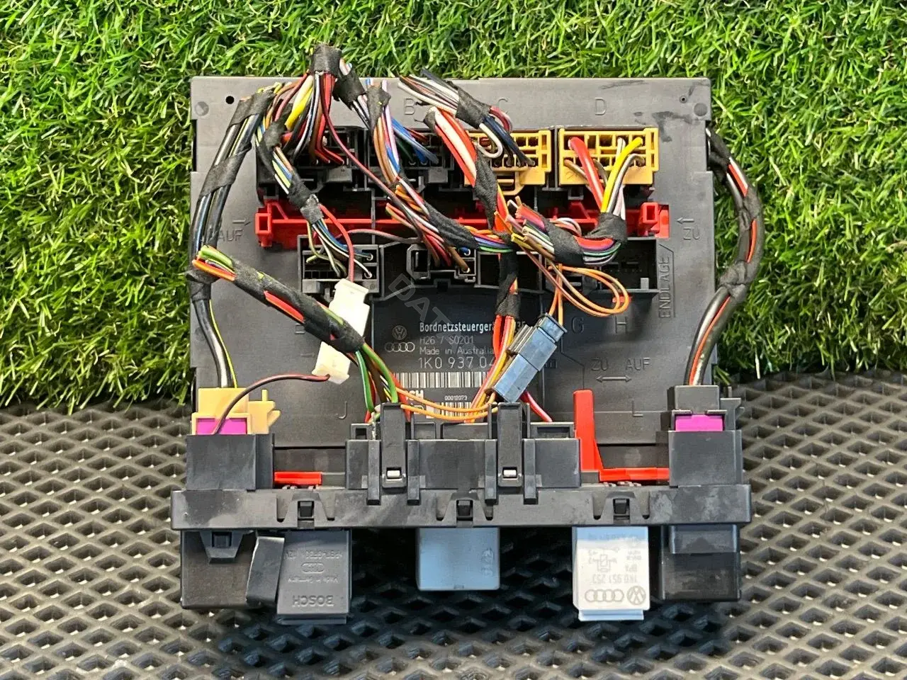 Блок управления BCM 1K0 937 049