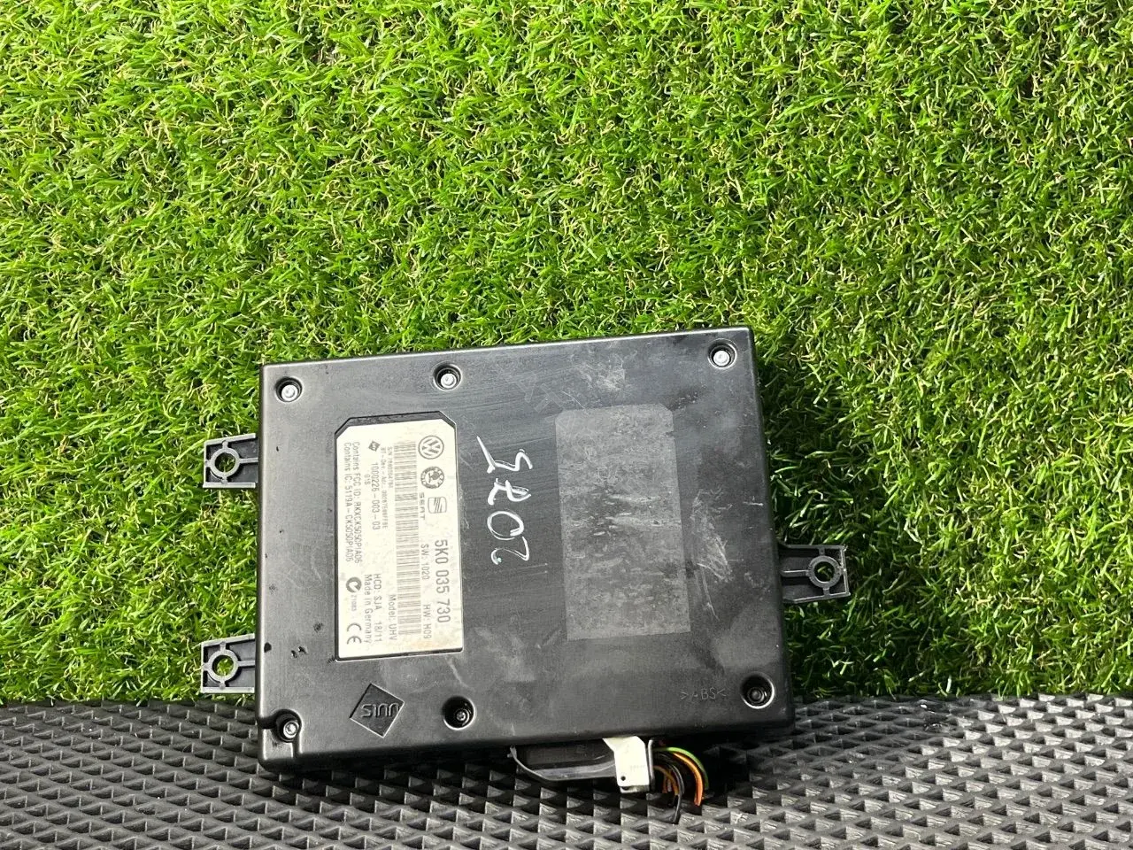 Блок Bluetooth 5K0 035 730