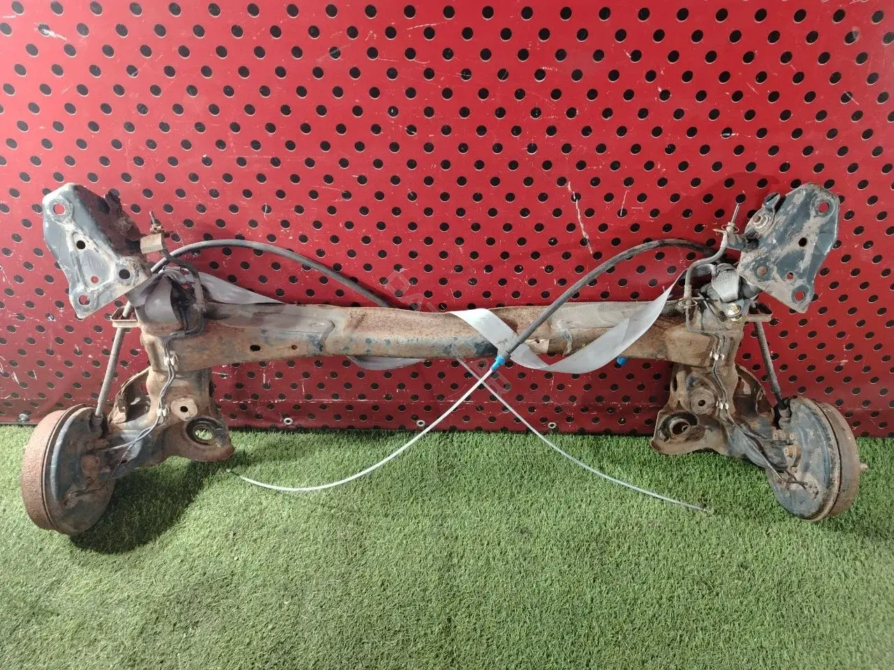 Балка подвески 115159796