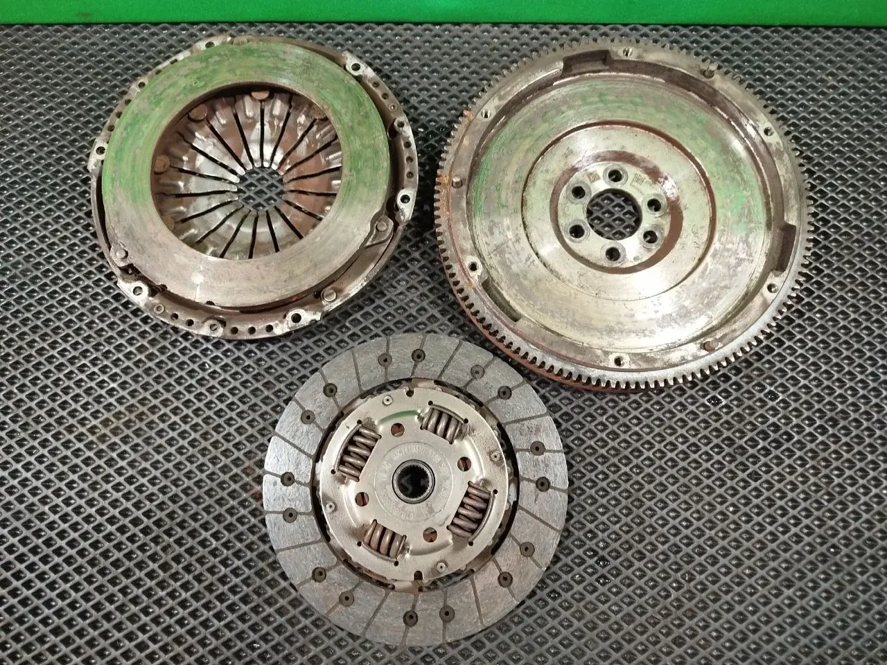 Комплект сцепления 03C105269, 03C141031D, 04E 141 026 B