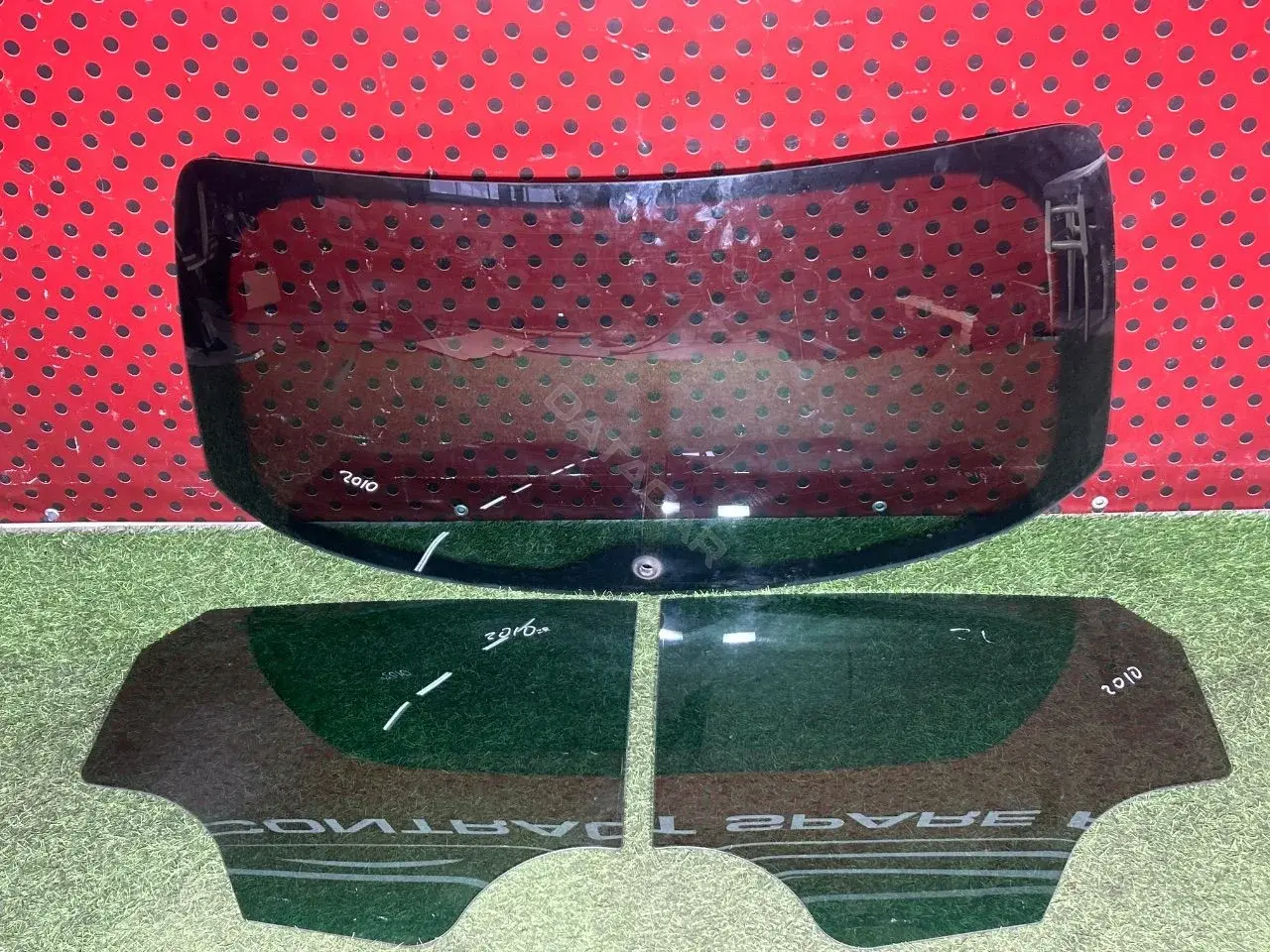 Комплект задних стекол 43R 001595, 43R 004524
