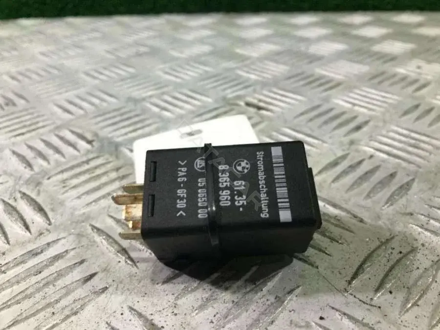 Многофункциональное реле 61.35- 8 365 960