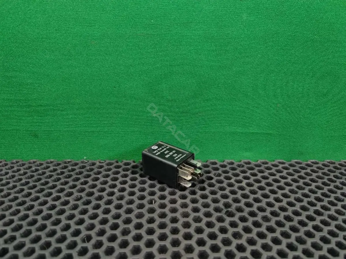 Многофункциональное реле 7M3 959 143, YM21 14A487 AA