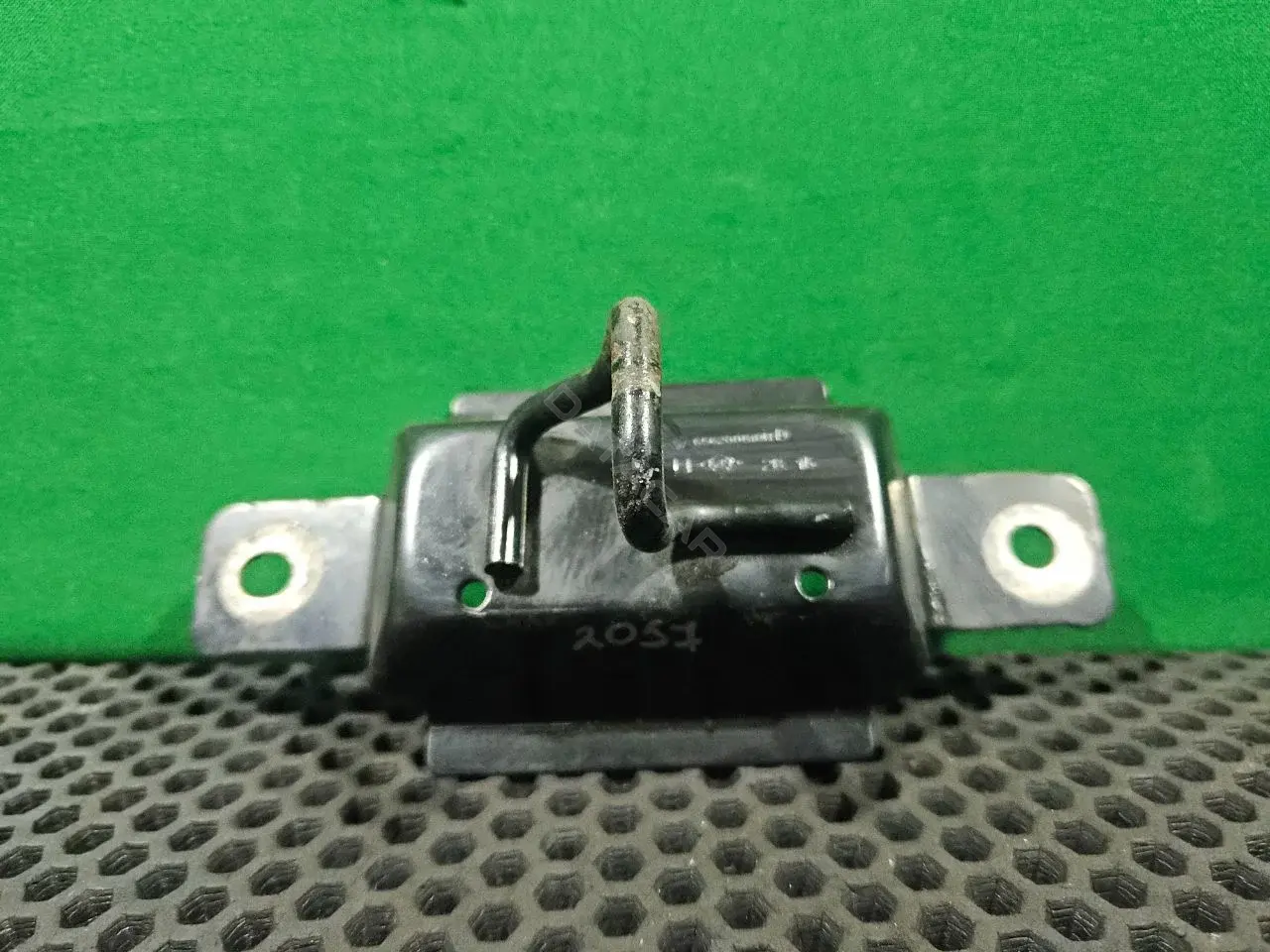 Замок капота 656200018R