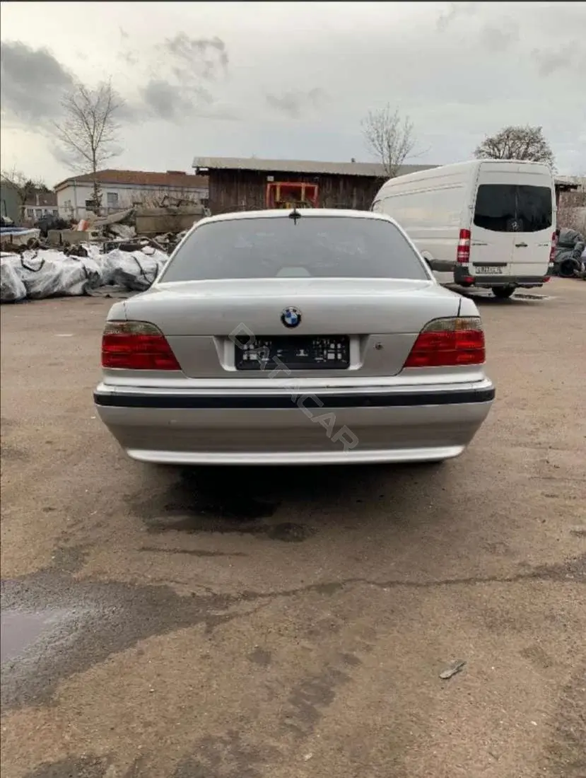 Задняя часть кузова (тазик) 40293727