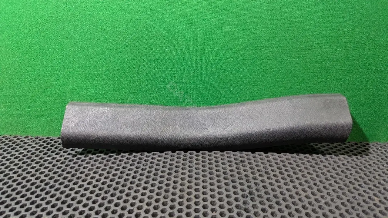 Накладка на порог FT4B R13244 AE