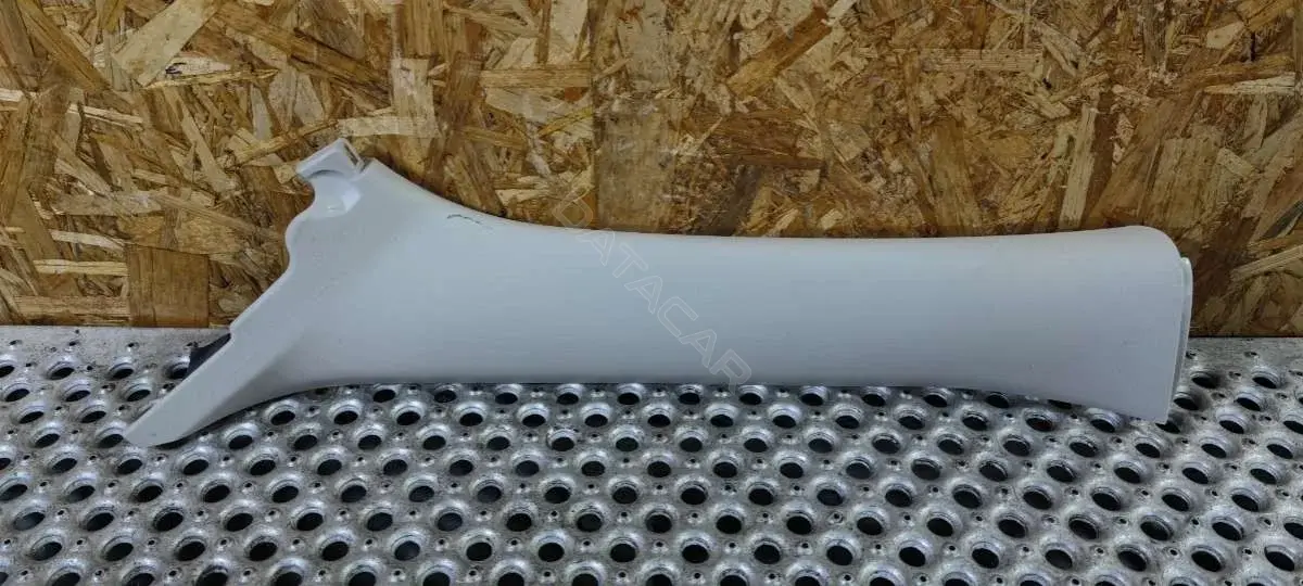 Обшивка стойки передней 1UC97HDAAC