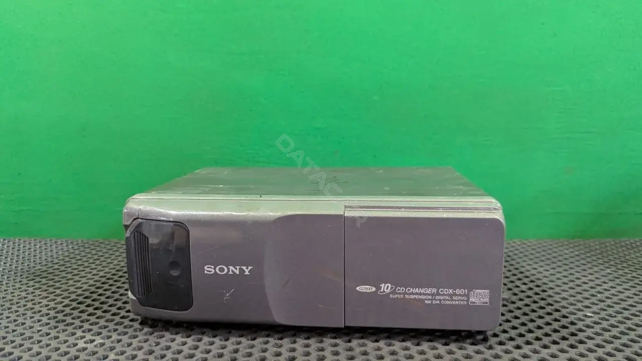 CD-чейнджер CDX 601