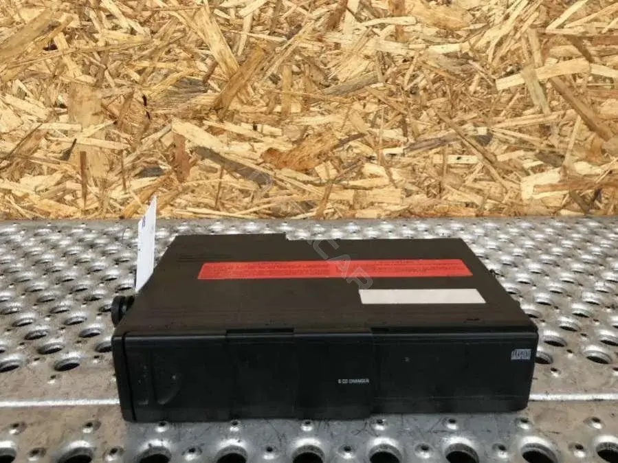 CD-чейнджер 65.12-6 913 388