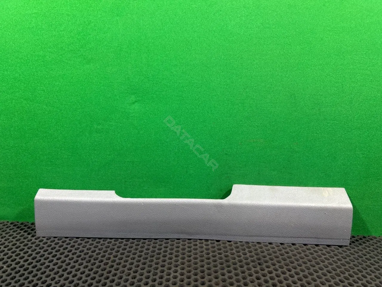Накладка на порог 6M21 U13200