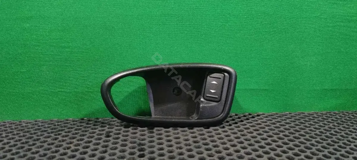 Накладка ручки двери 6M21 U226A37 BBA