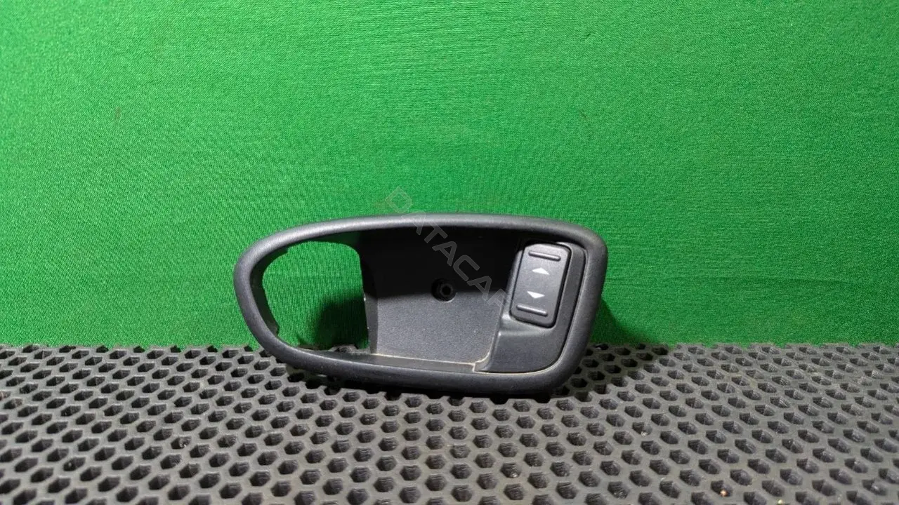 Накладка ручки двери 6M21 U226A37 BBA