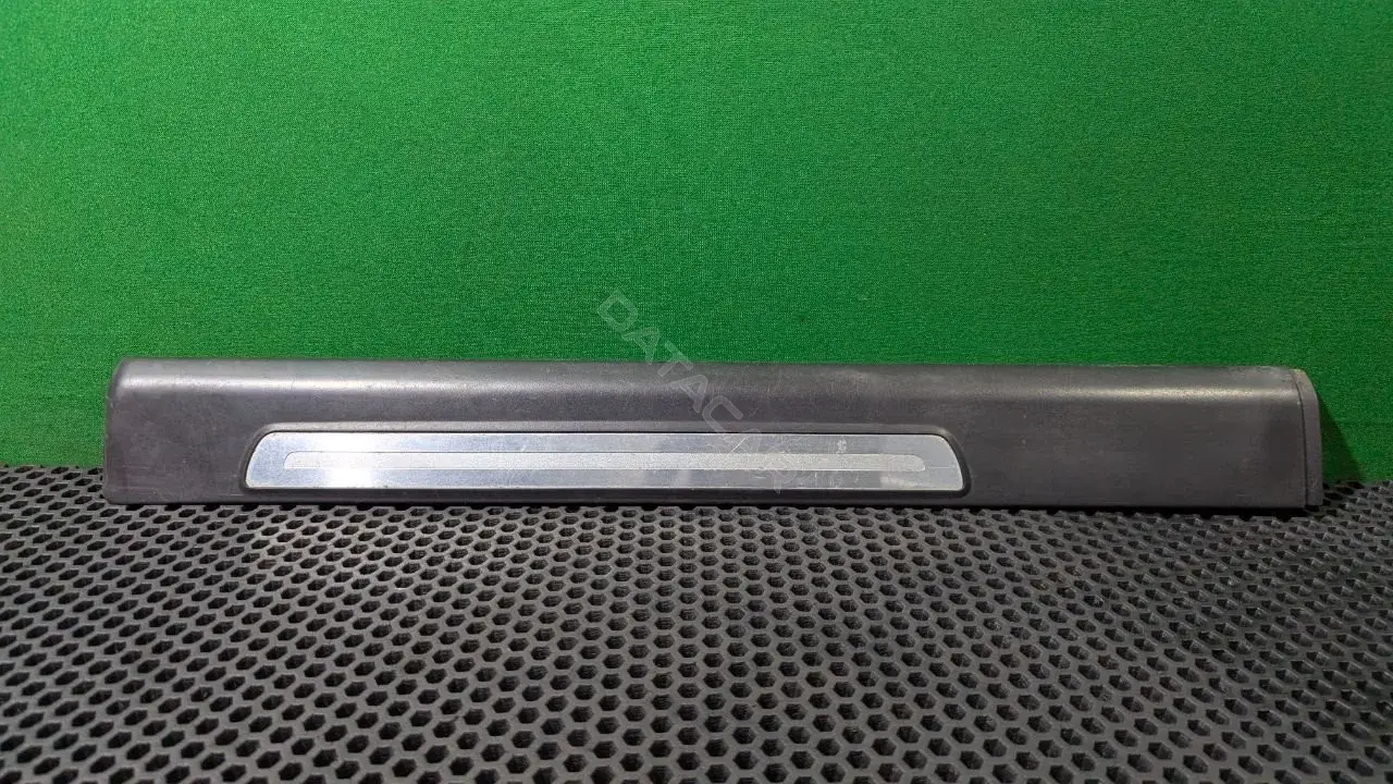 Накладка на порог 4F0 853 375 E