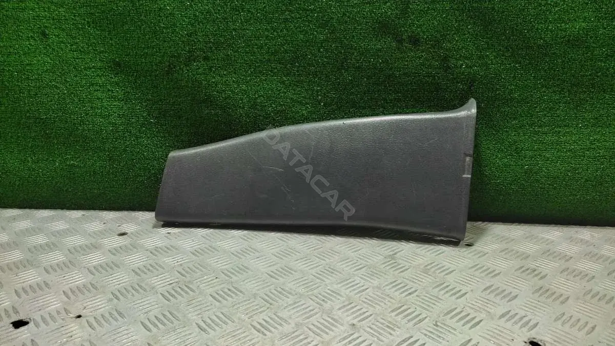 Обшивка стойки центральной A2036903540