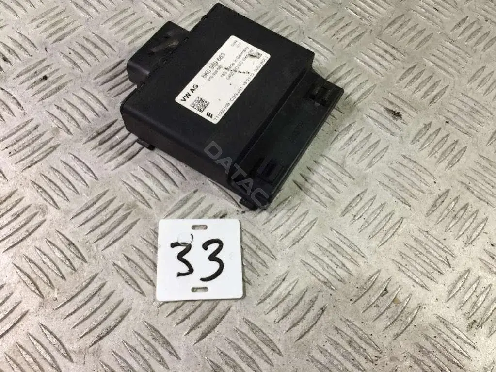 Регулятор напряжения 8K0959663
