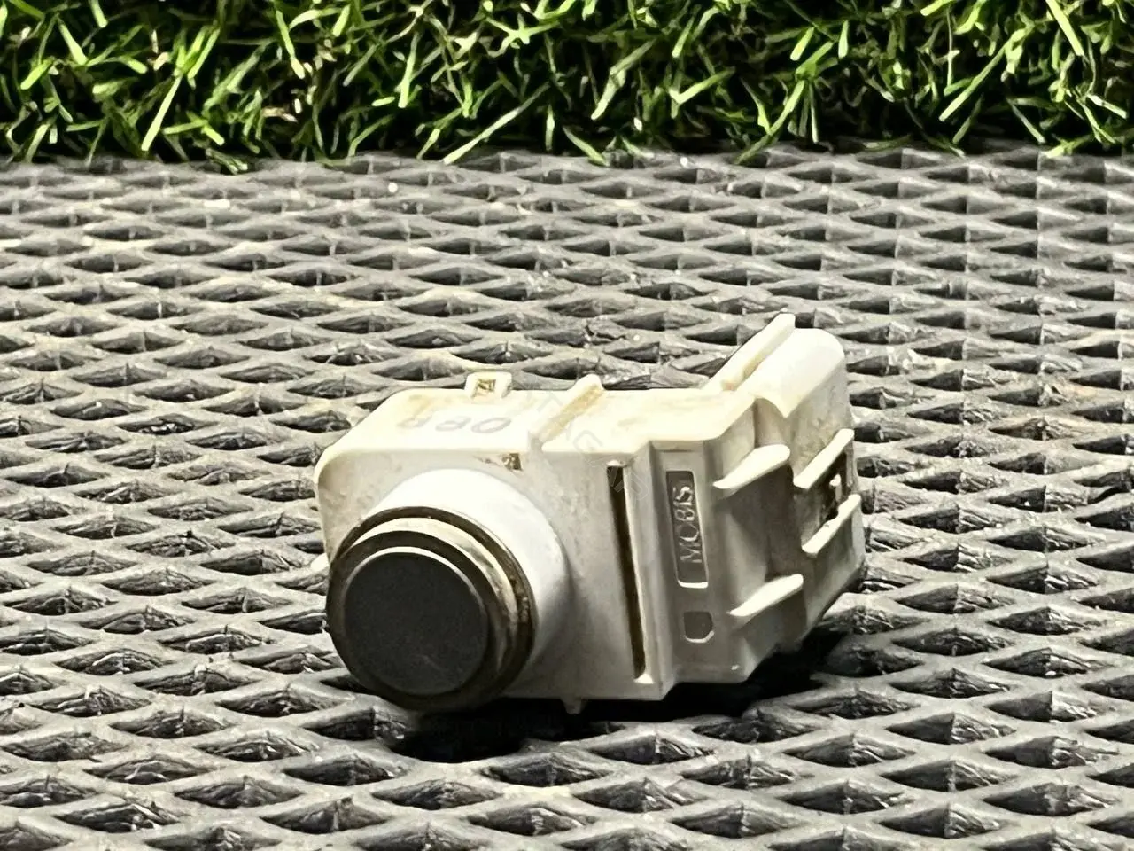 Датчик парктроника 95720A6000