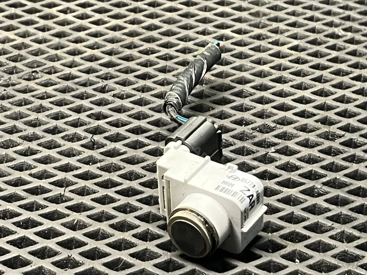 Датчик парктроника 95720A6000