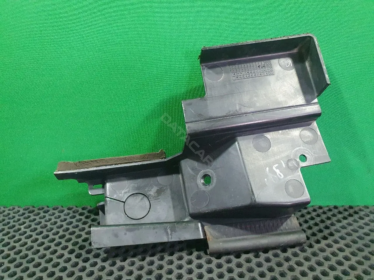 Балка под радиатор 4R83-8102-BB
