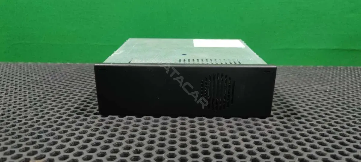 TV тюнер 4D0 919 146B