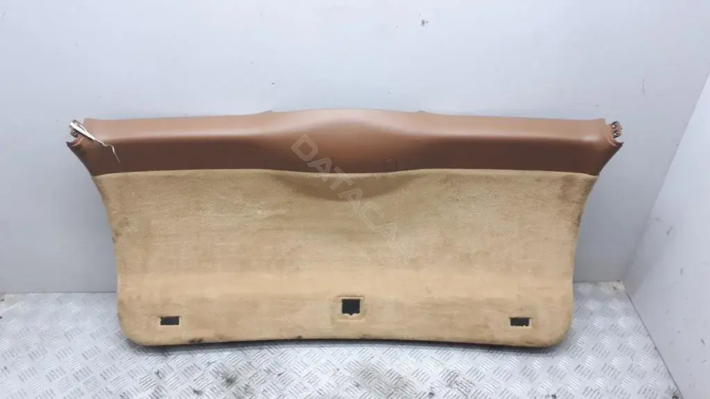 Обшивка крышки багажника 7l5867601e