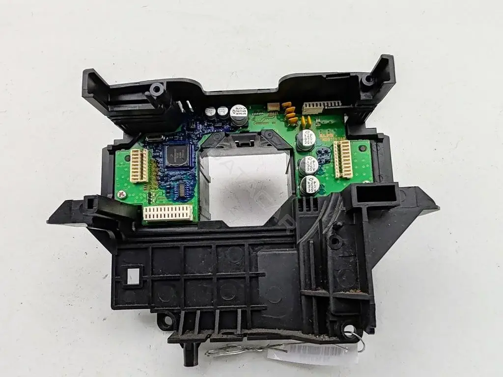 Блок управления коммутационным центром 7G9T-13N064-DH