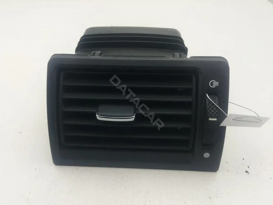 Дефлектор обдува салона 4S71A018B09AAW