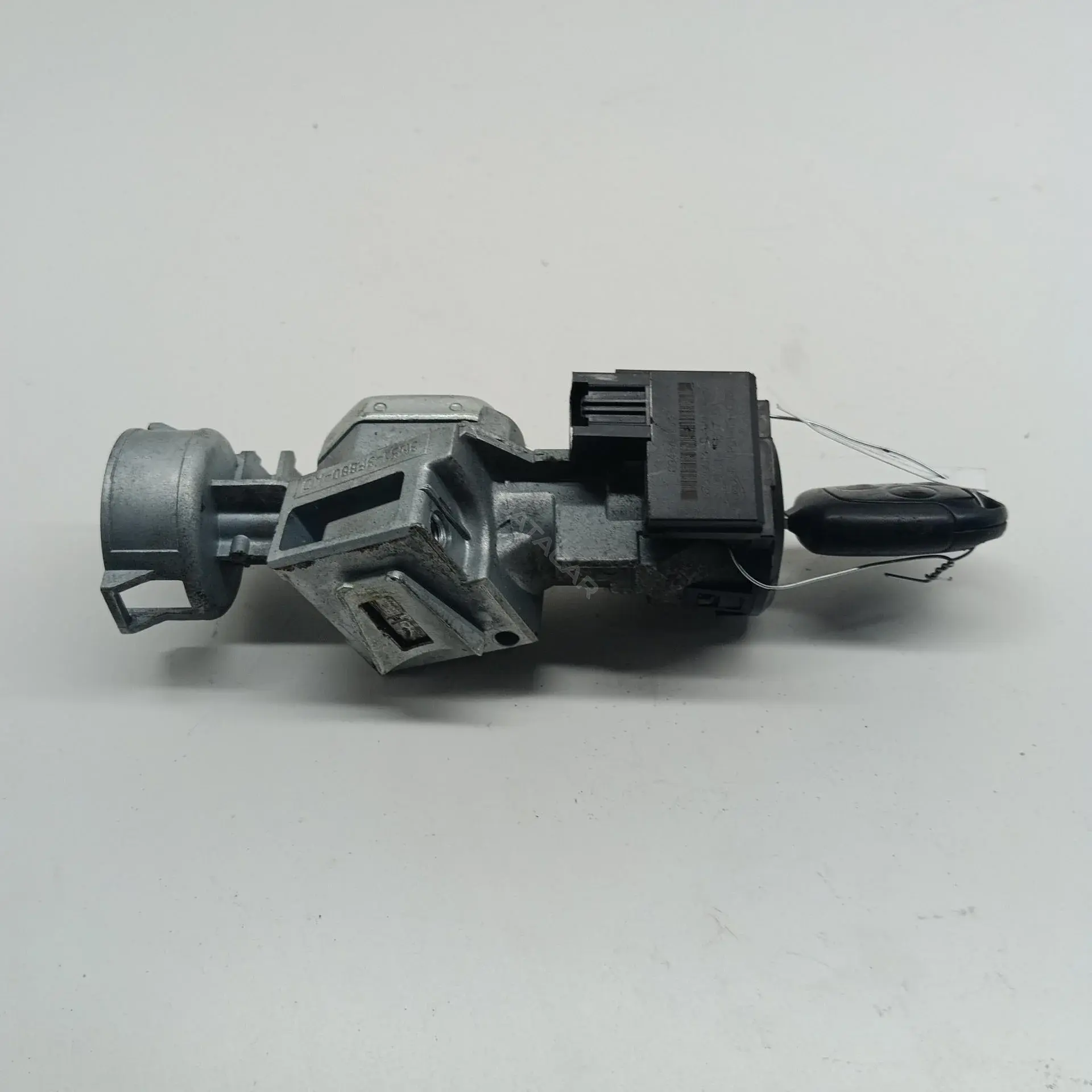 Замок зажигания 3M513F880AD