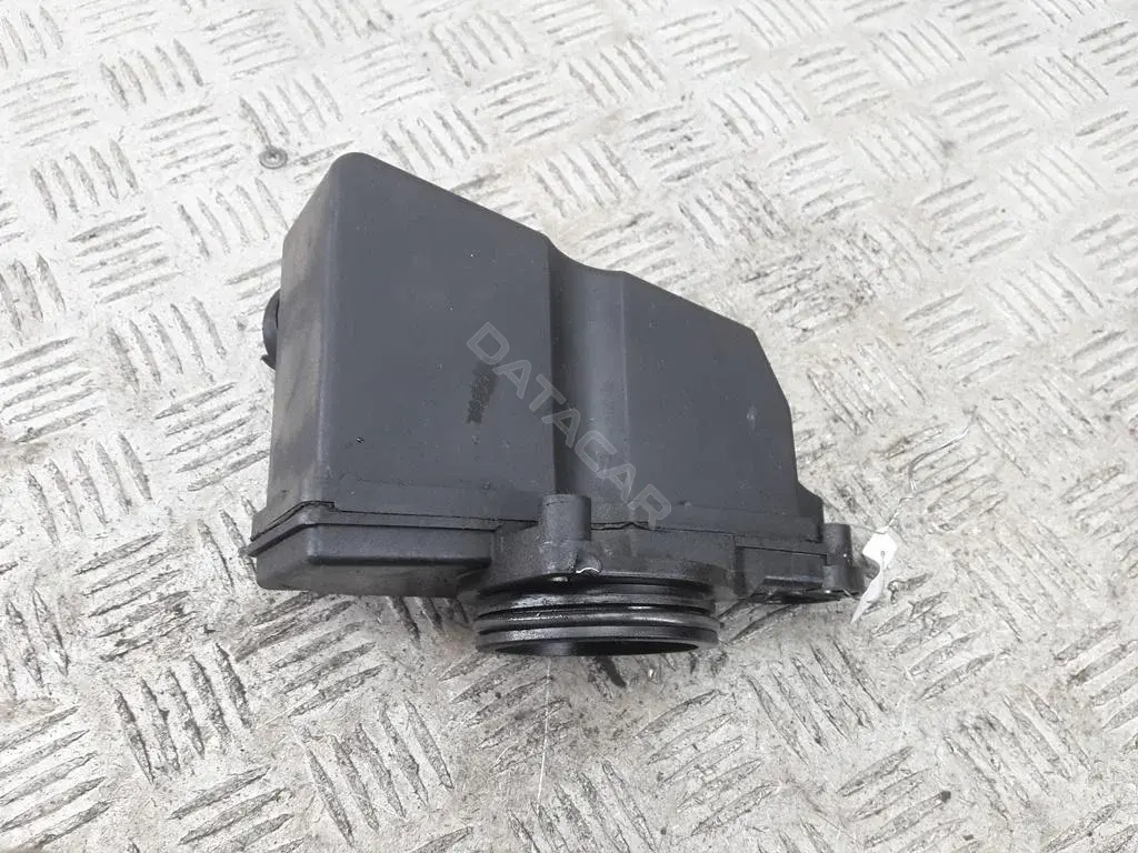 Клапан картерных газов 036103464g