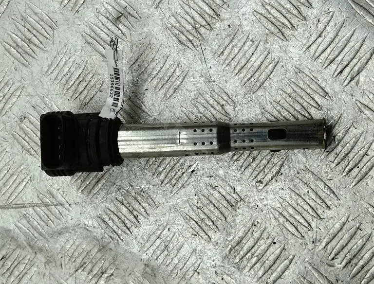 Катушка зажигания 07K905715F