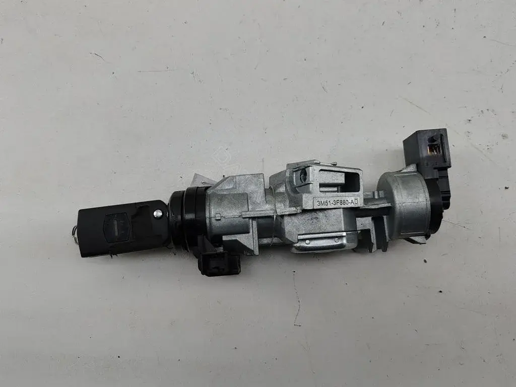 Замок зажигания 3M513F880AD