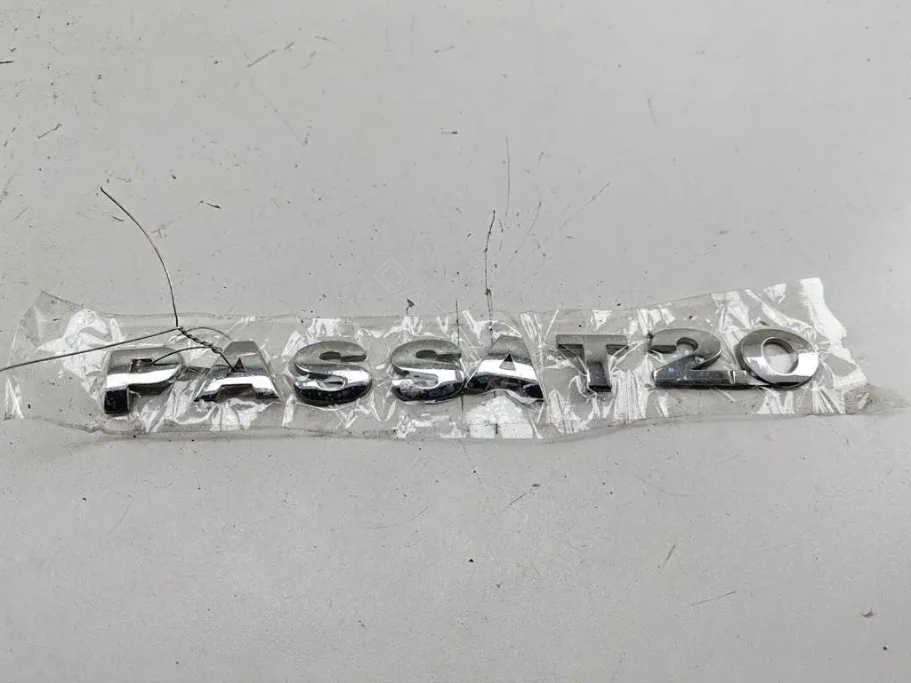 Эмблема PASSAT2.0