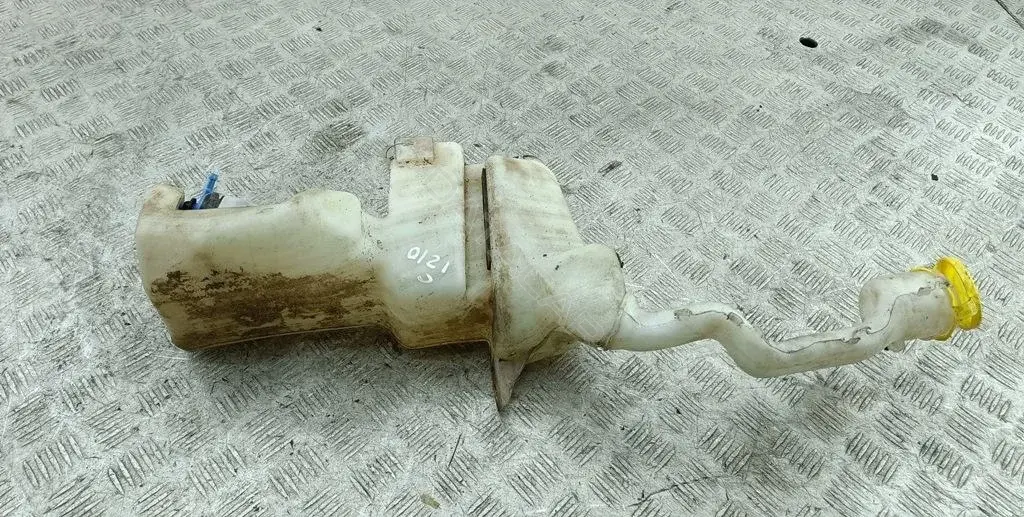 Бачок омывателя 54822693