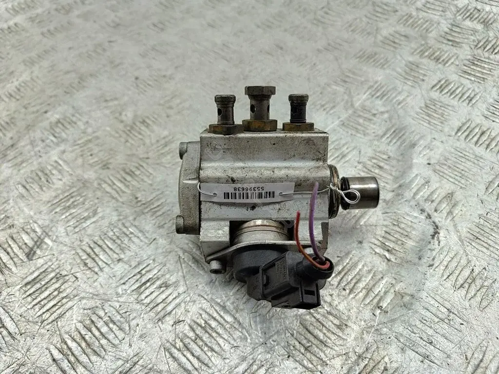ТНВД 0261520026, 06D127026J