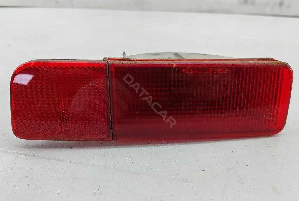 Противотуманные фары R8372R