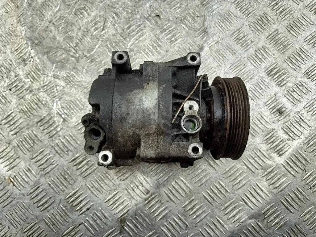Компрессор кондиционера 4421001026