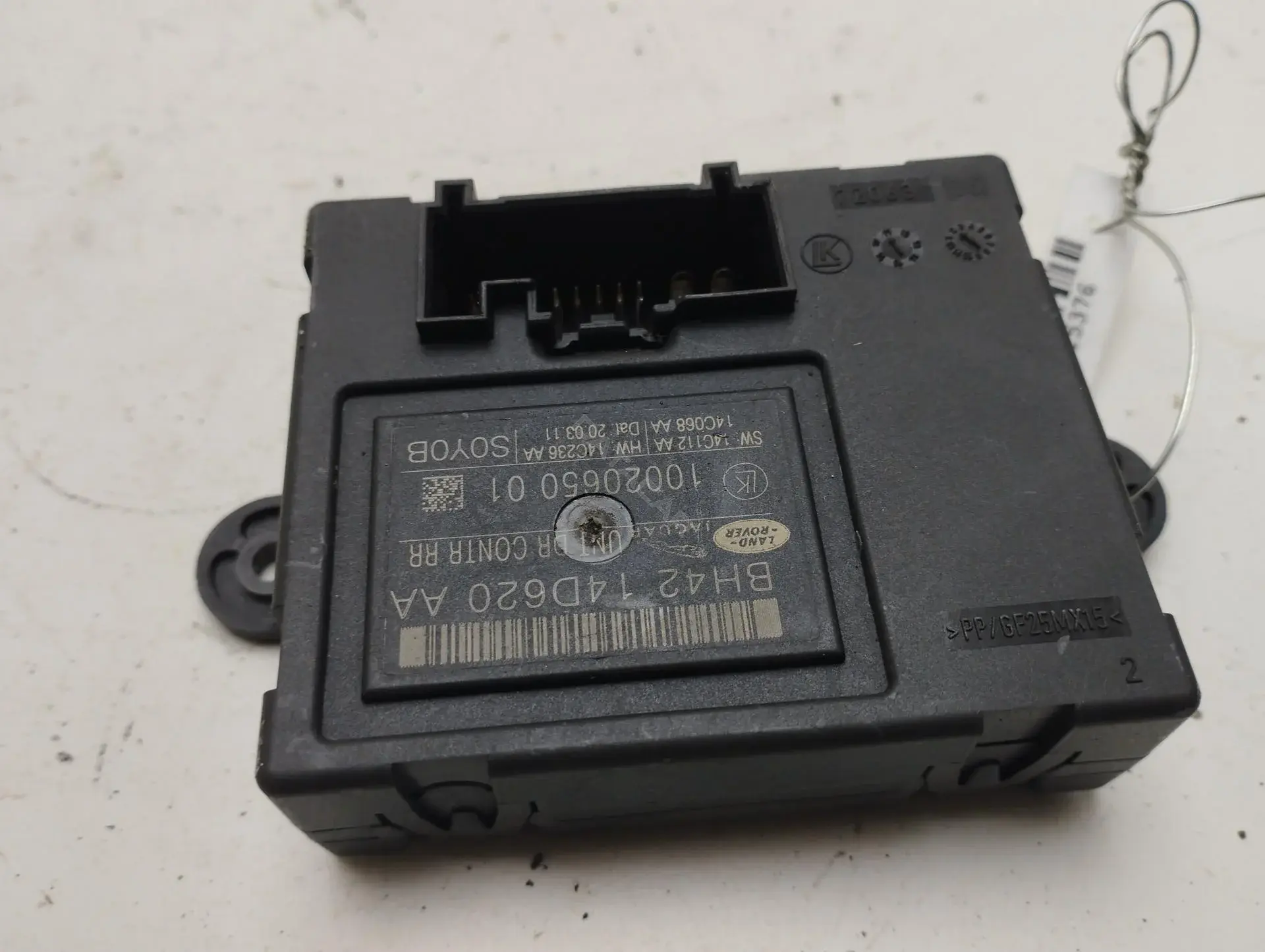 Блок управления двери BH4214D620AA
